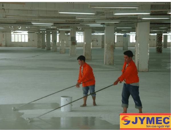 sử dụng sơn lót cho sàn epoxy hình 2