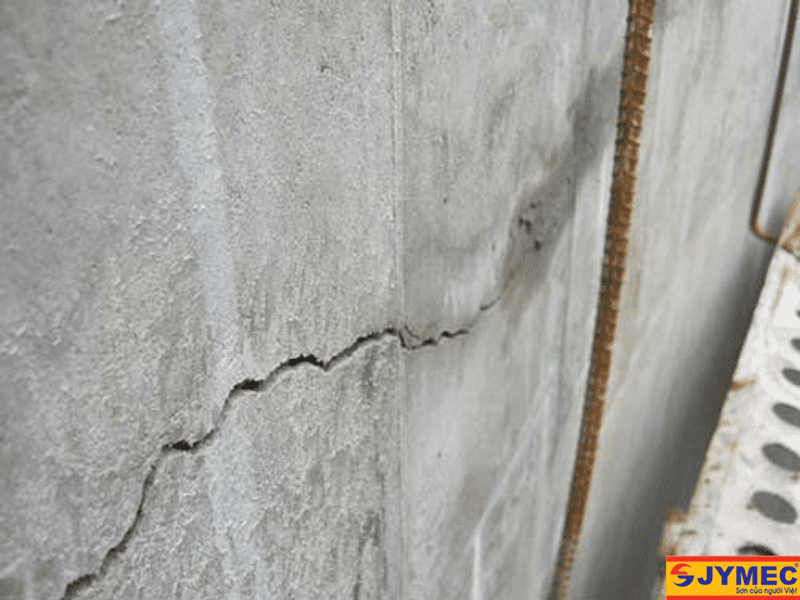 lưu ý khi thi công sơn chống thấm