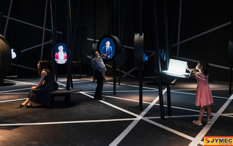 Phòng triển lãm được sơn Epoxy màu đen nổi bật