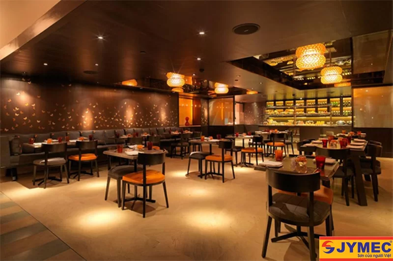 Quán sơn màu nâu gỗ nổi bật