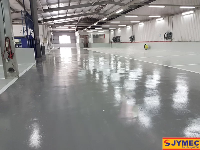 thi công sơn epoxy cho nền bê tông hình 2