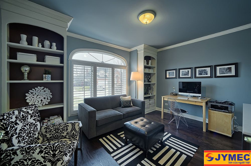 Kết hợp sơn nhà màu ghi với đồ nội thất mà xanh