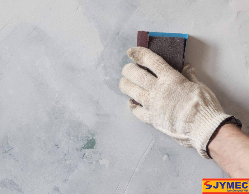 Chuẩn bị bề mặt tường là yếu tố ảnh hưởng đến chất lượng sơn phủ