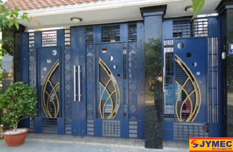 Khi sơn cổng sắt cần lưu ý gì