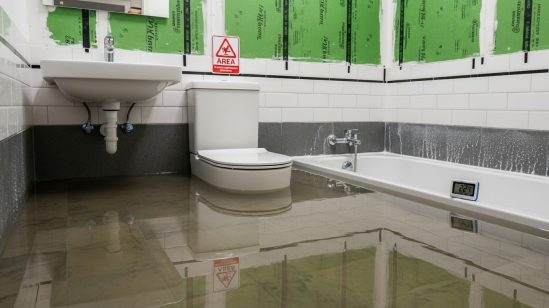 Chia sẻ cách test chống thấm nhà vệ sinh chuẩn 100%